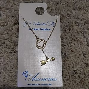A gold 18 inch necklace